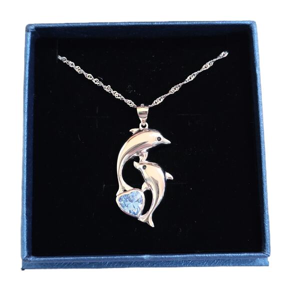 Dolphin Heart Necklace 925 Sterling Silver NIB - Picture 2 of 2